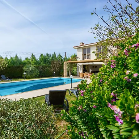Villa Anassa Privat Pool Near Beach Klorakas Exterior photo